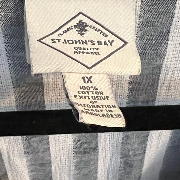 1X St. John’s Bay top - Picture 2 of 3